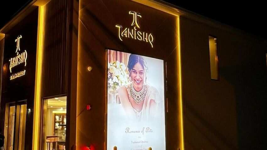 Tanishq clearance in hindi