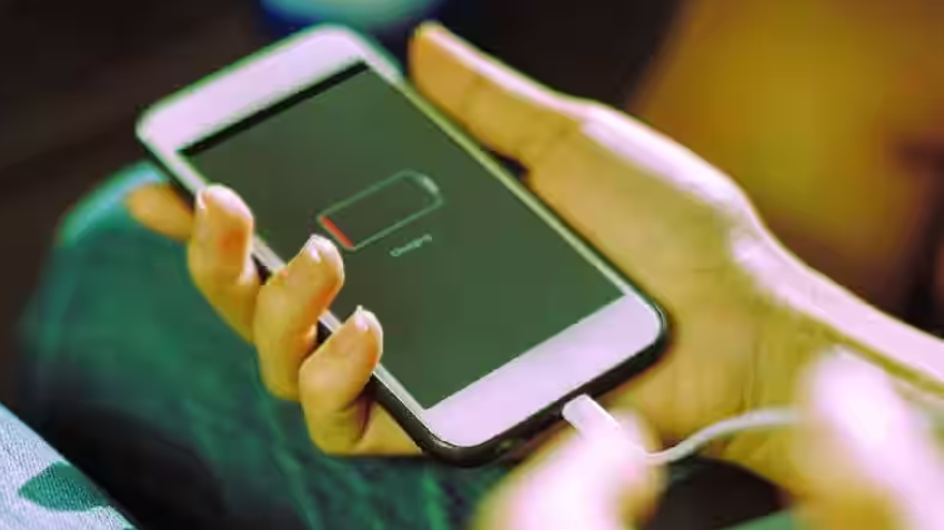 Tech Knowledge: जितनी ज्यादा mAh, उतनी ज्यादा पावरफुल बैटरी! ये बात कितनी सही, आखिर ये mAh होता क्या है?