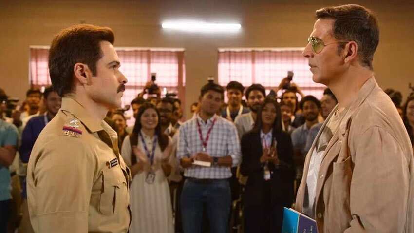 Selfiee Box Office Collection Day 2: बॉक्स ऑफिस पर दूसरे दिन सेल्फी ने टेके घुटने, बद से बदतर हुई हालत