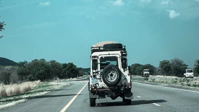 Foreign Trips from India: फ्लाइट की जरूरत नहीं, आप कार से भी कर सकते हैं इन देशों की यात्रा