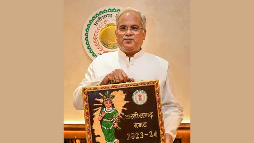 Chhattisgarh Budget 2023: युवाओं के ₹2,500 भत्ता, आंगनबाड़ी सहायिका को ₹10,000, जानें छत्तीसगढ़ बजट के सभी बड़े ऐलान