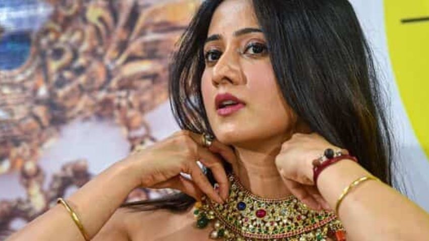 इन 5 कारणों से सॉवरेन गोल्ड बॉन्ड में कर सकते हैं निवेश, 2-3 सालों में ₹68000 तक पहुंच सकता है गोल्ड