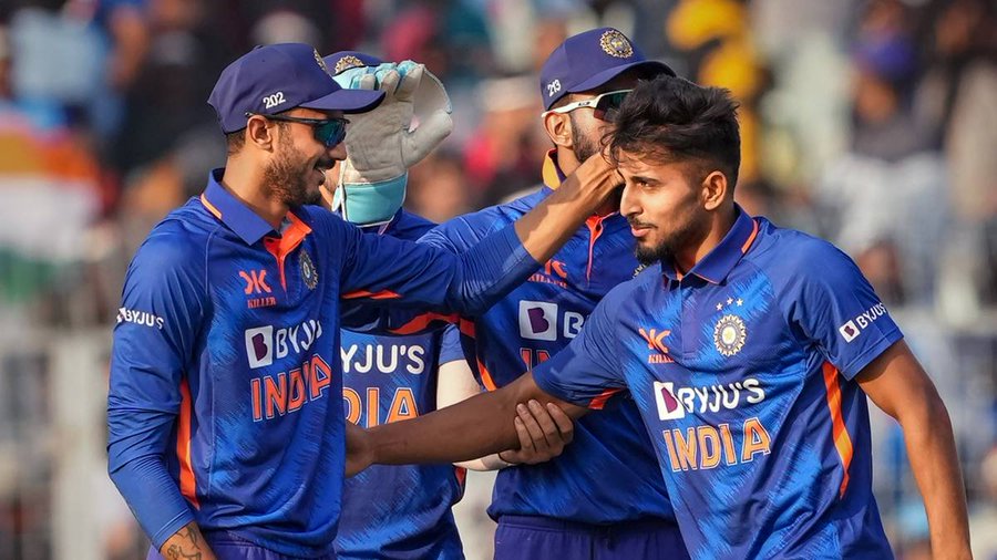 IND vs AUS 3rd ODI: जानें कब होगा भारत-ऑस्ट्रेलिया तीसरा वनडे मैच, यहां देखें लाइव, क्या हो सकती है टीम इंडिया की संभावित प्लेइंग 11