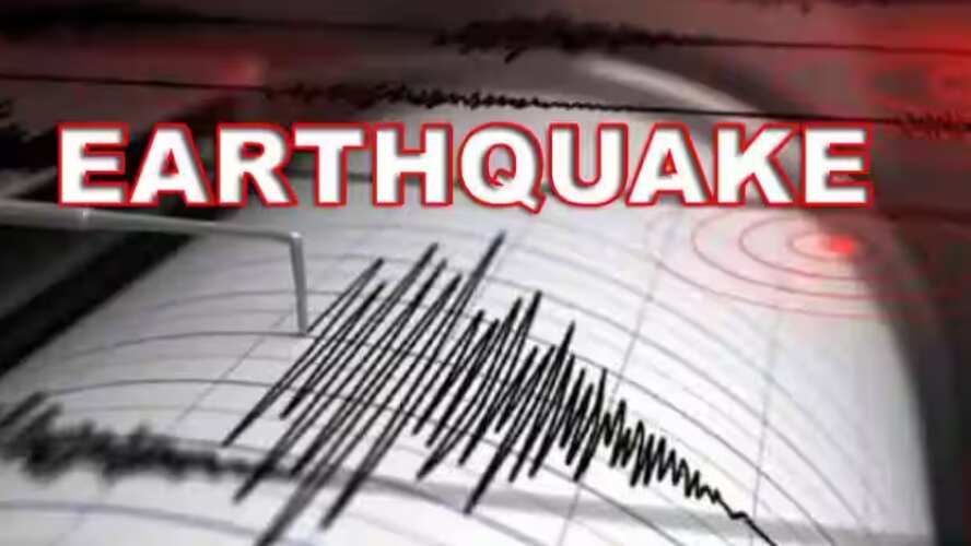 Earthquake in Delhi-NCR: दिल्ली-एनसीआर में भूकंप के तेज झटके, दहशत में लोग, जानिए क्या है ताजा जानकारी