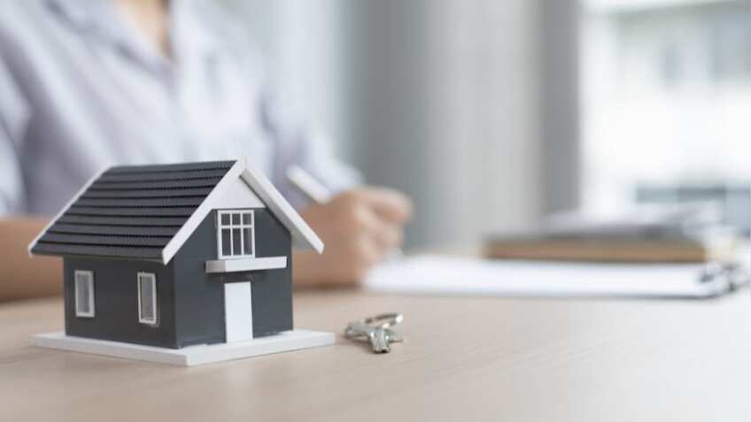 घर खरीदने का है प्लान तो जल्दी करें, 40 लाख से सस्ते घरों की शुरू हो गई है Crisis; पढ़ें पूरी रिपोर्ट