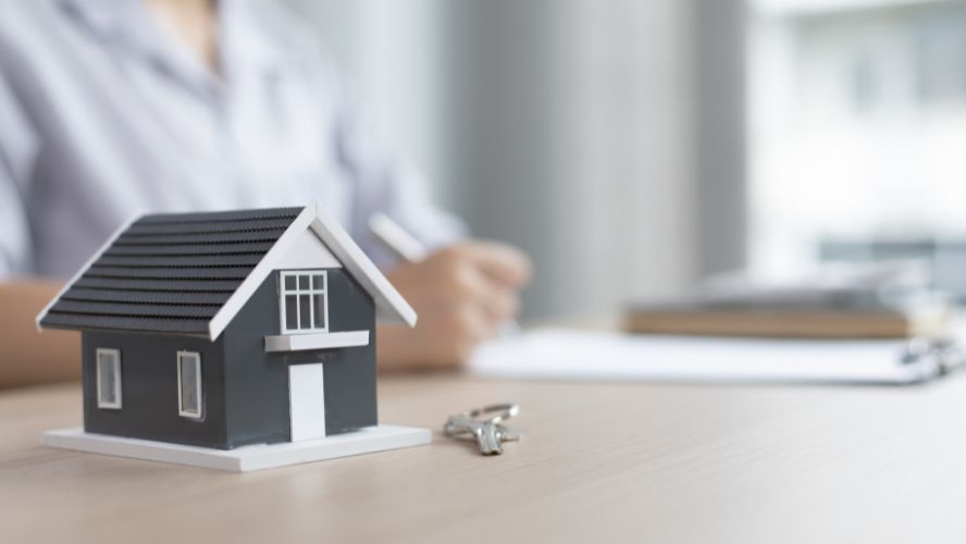 घर खरीदने का है प्लान तो जल्दी करें, 40 लाख से सस्ते घरों की शुरू हो गई है Crisis; पढ़ें पूरी रिपोर्ट