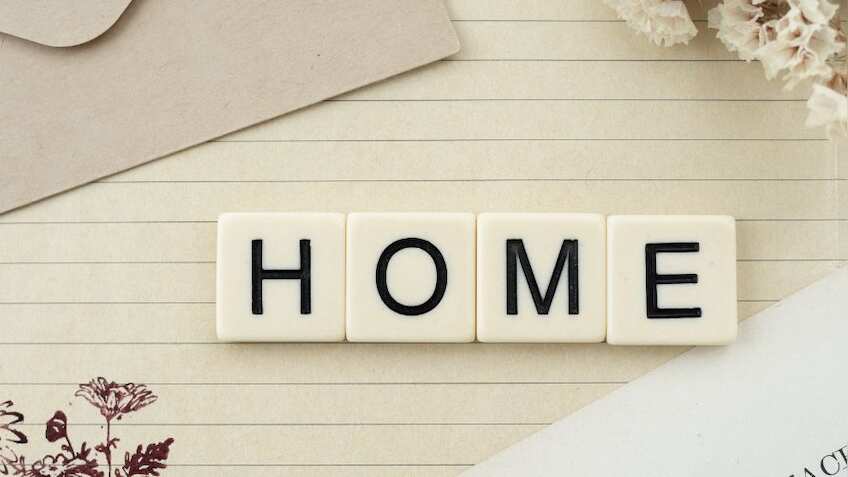 घर खरीदने का है प्लान तो पहले पढ़ लें ये खबर, सबसे ज्यादा सर्च की गई ये जगह, नोएडा एक्सटेंशन तीसरे स्थान पर