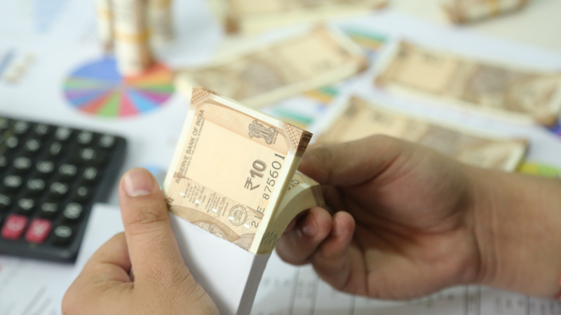 बेरोजगारों के लिए खुशखबरी, 1 अप्रैल से सरकार देगी बेरोजगारी भत्ता, हर महीने बैंक अकाउंट में आएगा पैसा, जानें डीटेल्स