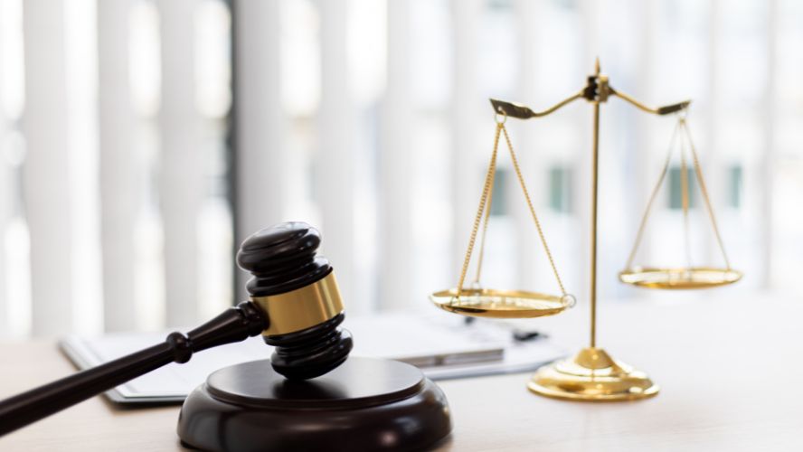 देश भर की अदालतें जल्द ही ‘पेपरलेस’ हो सकती-Courts across the country may soon go 'paperless'