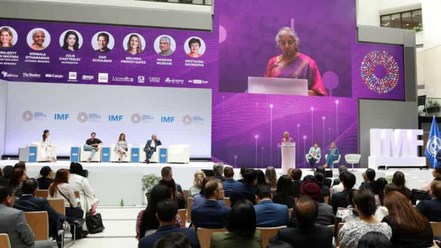 भारत के विकास की गाड़ी दौड़ती रहेगी, FY2023 में ग्रोथ रेट 7 फीसदी रहने का अनुमान- सीतारमण