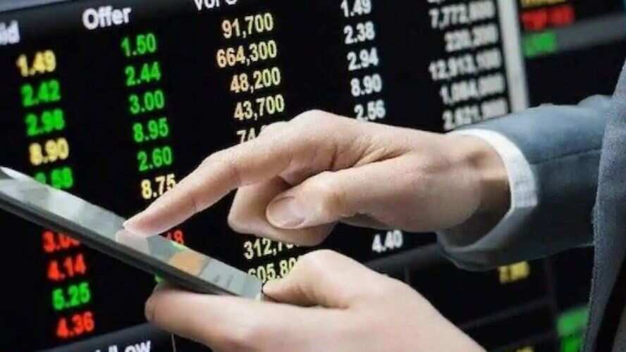 Stocks to Buy: दो हफ्ते में कमाने के लिए इन 3 स्टॉक्स में BUY की सलाह,  टारगेट प्राइस और स्टॉपलॉस समेत जानें डीटेल
