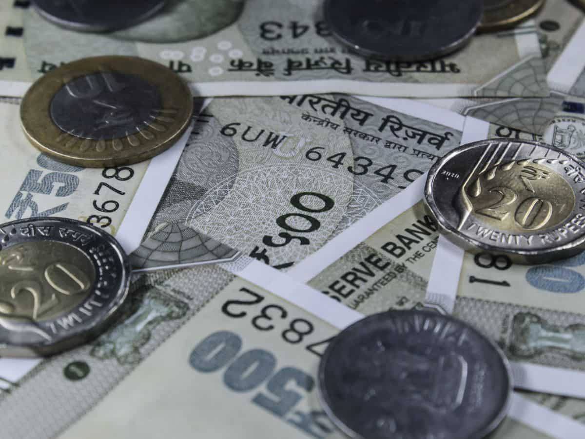 2200% का डिविडेंड देने वाला HDFC का शेयर खरीदें या बेचें? जानिए ब्रोकरेज की इनवेस्टमेंट स्ट्रैटेजी