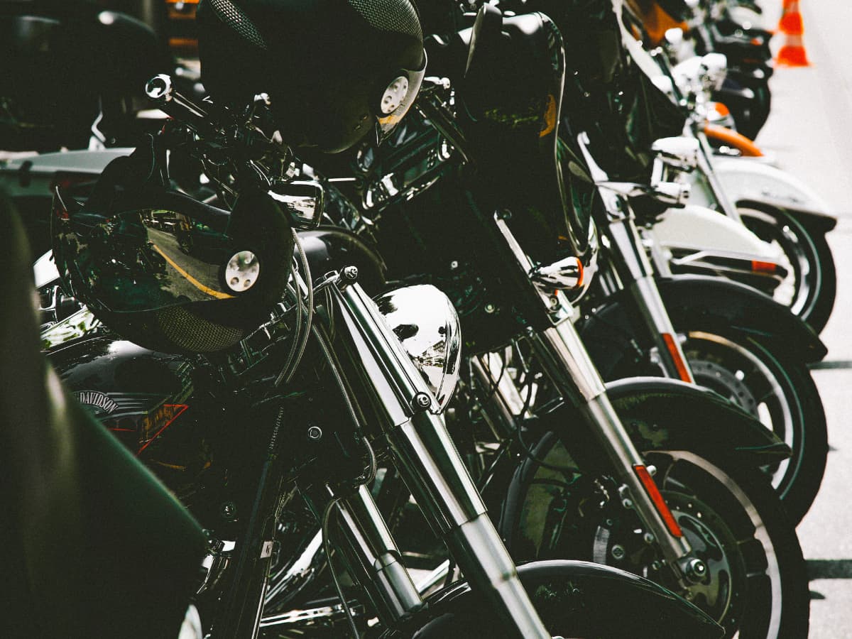 FADA ने टू-व्हीलर की सेल्स पर जताई चिंता, कहा- अनरजिस्टर्ड मल्टी ब्रांड आउटलेट्स पर बिक्री से इन्हें हो रहा नुकसान