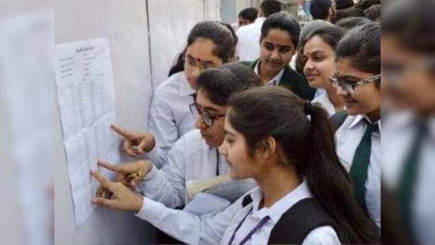 CBSE 12th Board Result: घोषित हुए सीबीएसई के 12वीं के परिणाम, जानिए कैसे देख सकते हैं?