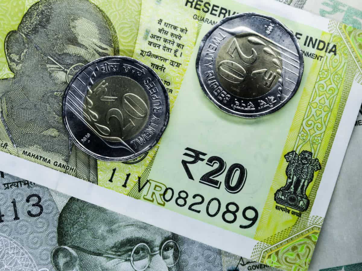 पोर्टफोलियो में हैं मिडकैप-स्मॉलकैप स्टॉक्स? मार्केट गुरु अनिल सिंघवी ने दी सटीक स्ट्रैटेजी, कहा-तेजी जारी रहेगी