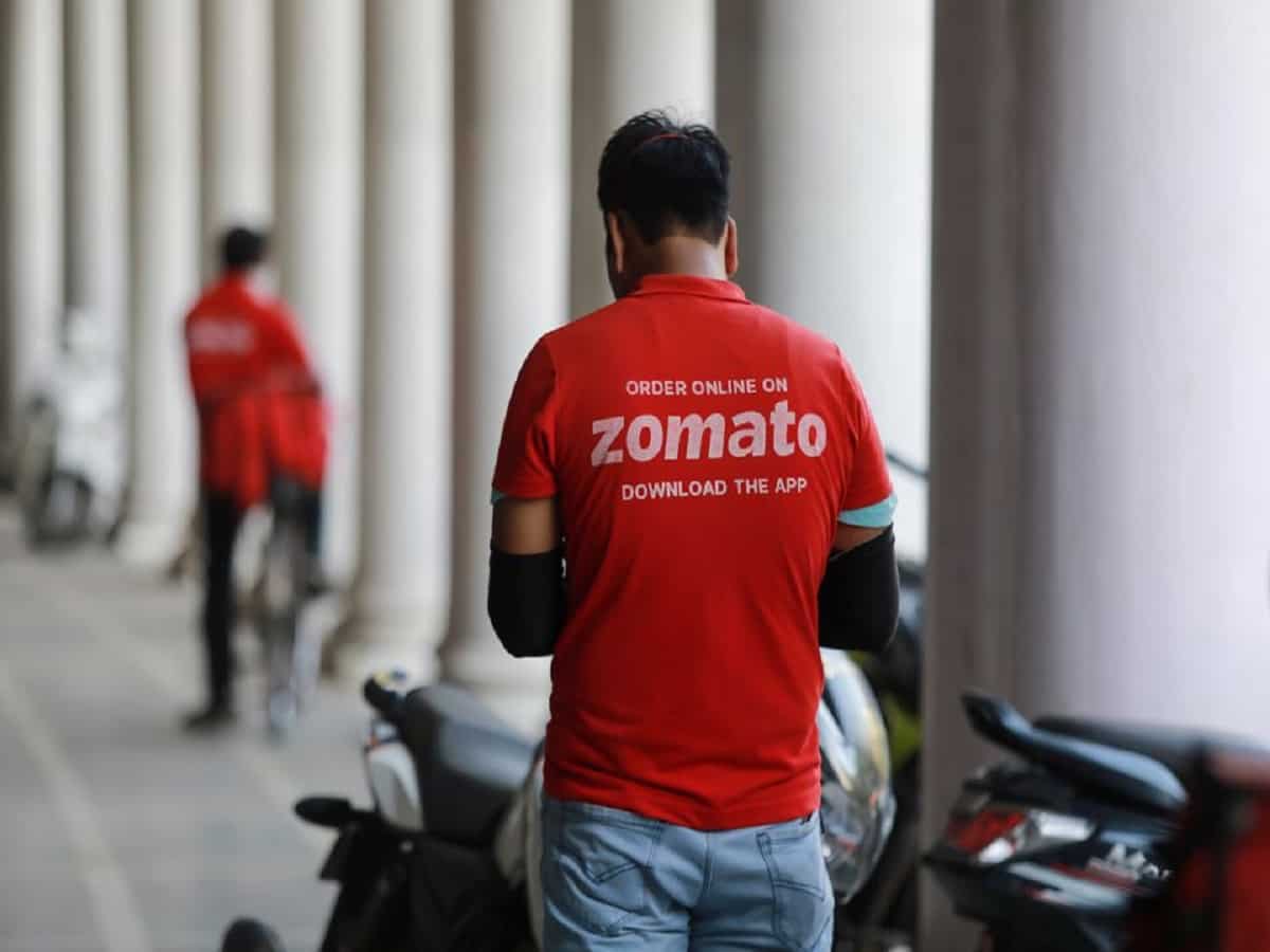 आपने खरीदा है Zomato का शेयर? Q4 नतीजे के बाद कंपनी ने टॉप मैनेजमेंट में किया बदलाव