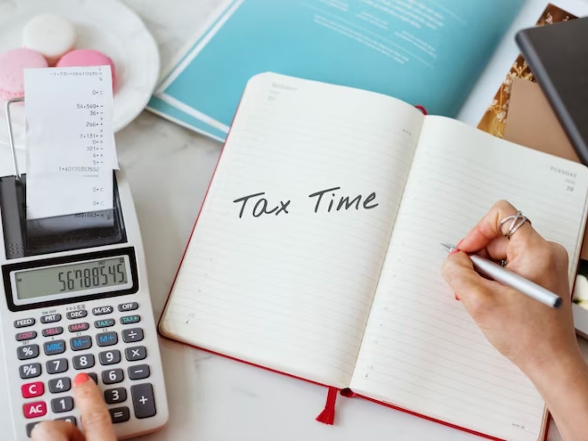 Income Tax Return Filing: टैक्सपेयर अलर्ट! ITR-1, ITR-4 ऑनलाइन हुए ...
