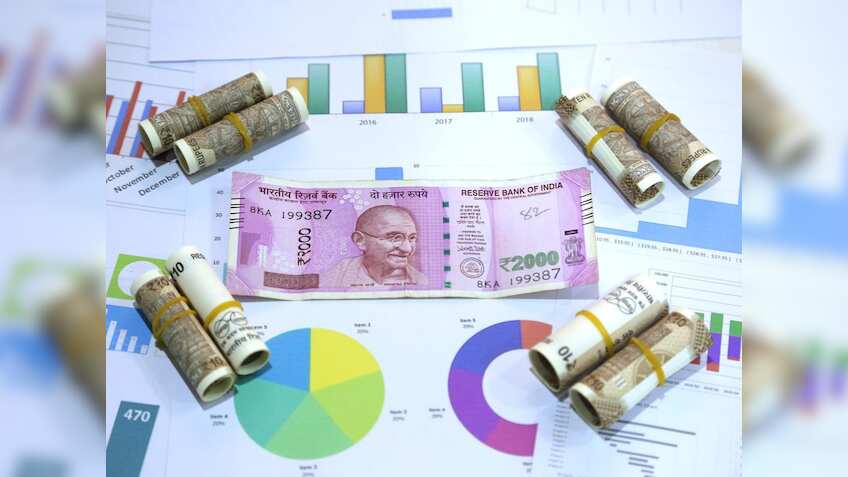₹2000 Note Exchange Rule: नोट बदलने के लिए सभी बैंकों के लिए हो एक SOP ...
