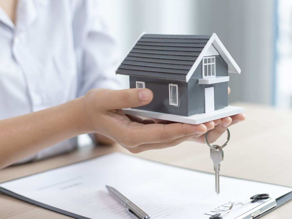 पहली बार Home Loan ले रहे हैं तो मिलते हैं ये 5 बड़े फायदे, शायद आपको मालूम भी नहीं होगा