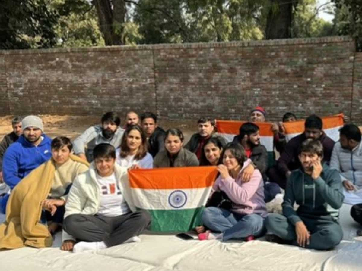 Wrestlers Protest: प्रदर्शन कर रहे पहलवानों की धमकी...शाम 6 बजे हरिद्वार में गंगा नदी में फेंक देंगे मेडल्‍स