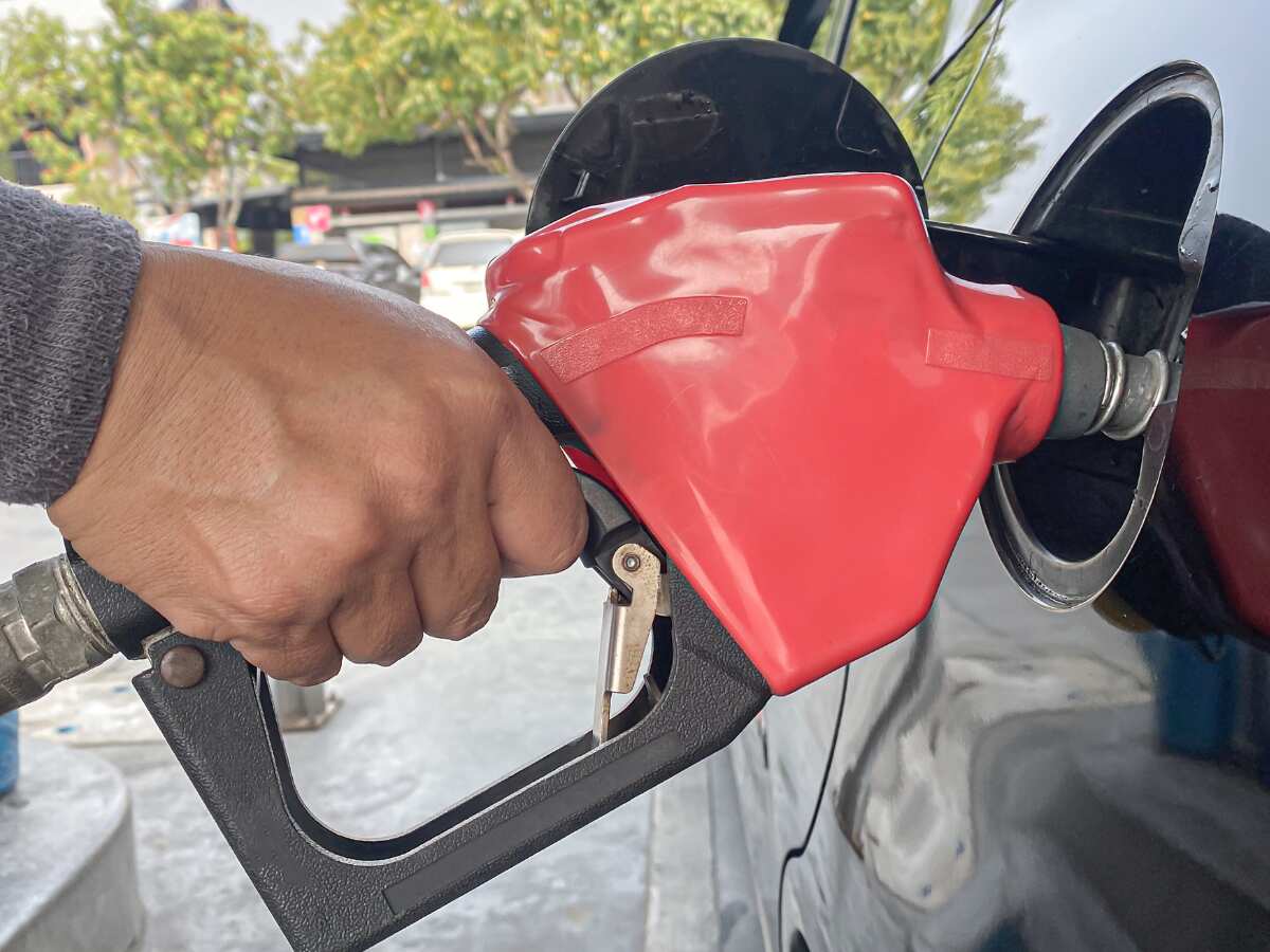 Petrol-Diesel Price Today: मई के आखिरी दिन क्या आम लोगों को मिली खुशखबरी! ये हैं आज के ताजा भाव