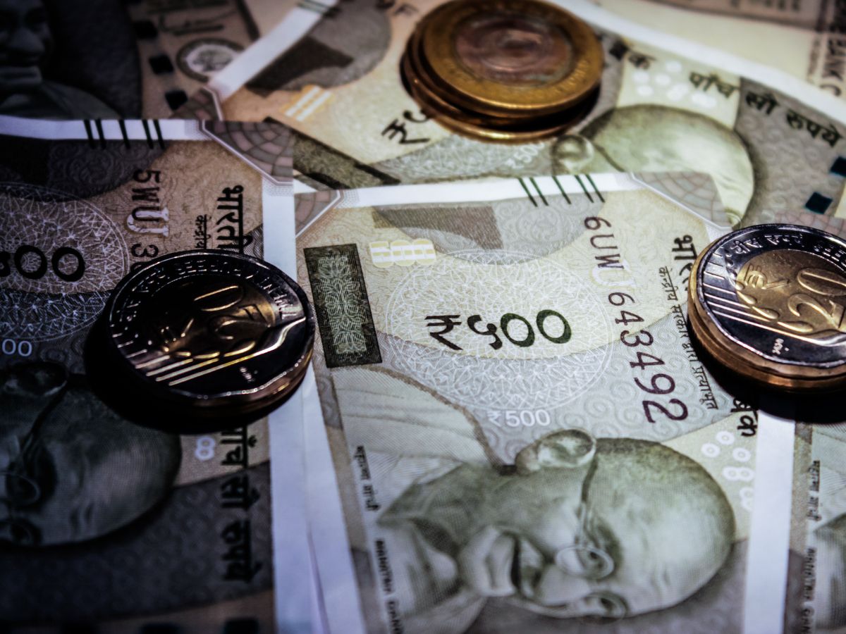 Top 20 Stocks for Today: इंट्राडे में तगड़े प्रॉफिट के लिए ये 20 शेयर, आज ट्रेडिंग से तैयार कर लें लिस्ट