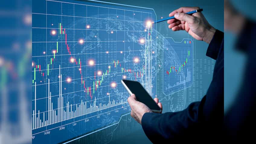 रॉकेट बना एक्सपर्ट का ये पसंदीदा शेयर, सालभर में दे चुका है 235% रिटर्न; स्टॉक पर अगला टारगेट ₹1090