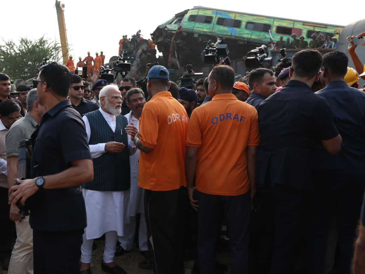 Odisha Train Accident LIVE updates: रेल बोर्ड ने की CBI जांच की सिफारिश, ट्रैक की मरम्मत का कार्य जारी