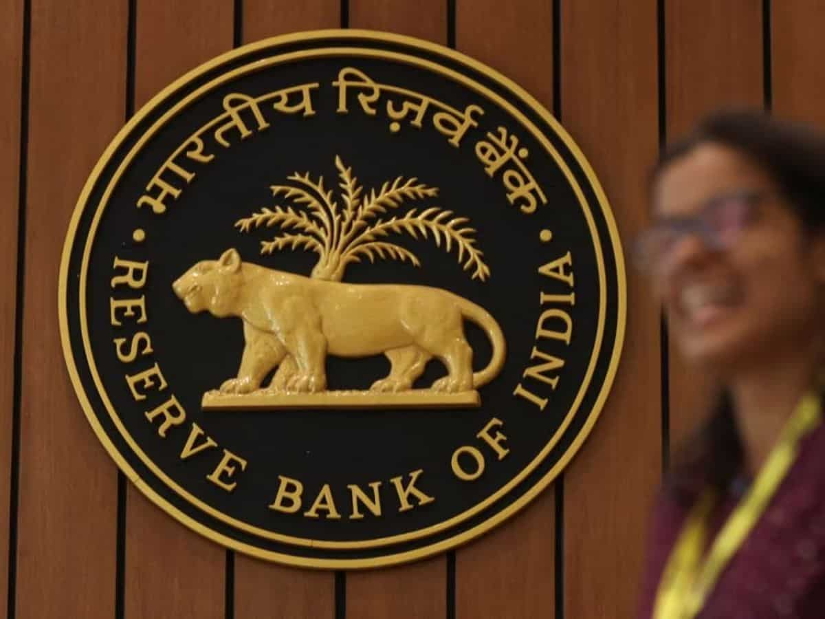 RBI June 2023 Policy: लोन की EMI बढ़ेगी या फिर मिलेगी राहत? ब्याज दरों पर कल से शुरु होगी पॉलिसी, जानें क्या होने वाला है