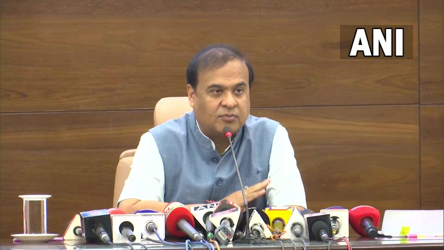 बड़ी खबर: 10वीं की बोर्ड परीक्षा खत्म! सरकार की तरफ से स्टूडेंट्स को मिली राहत, जानें अब कैसे होंगे एग्जाम