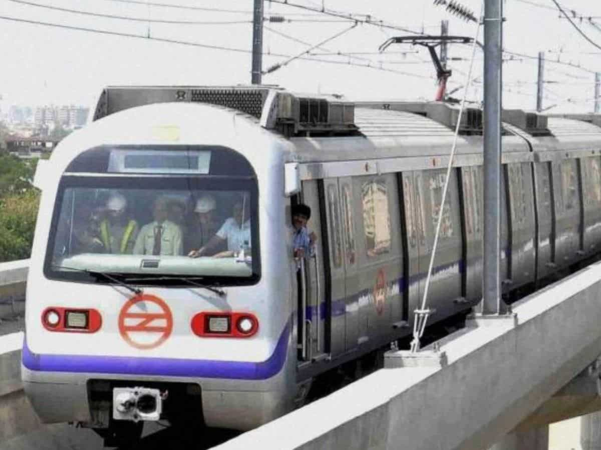 Gurugram Metro: गुरुग्राम मेट्रो के विस्तार को मिली कैबिनेट की मंजूरी, 28 किमी में बनेंगे 27 स्टेशन, देखें डीटेल्स