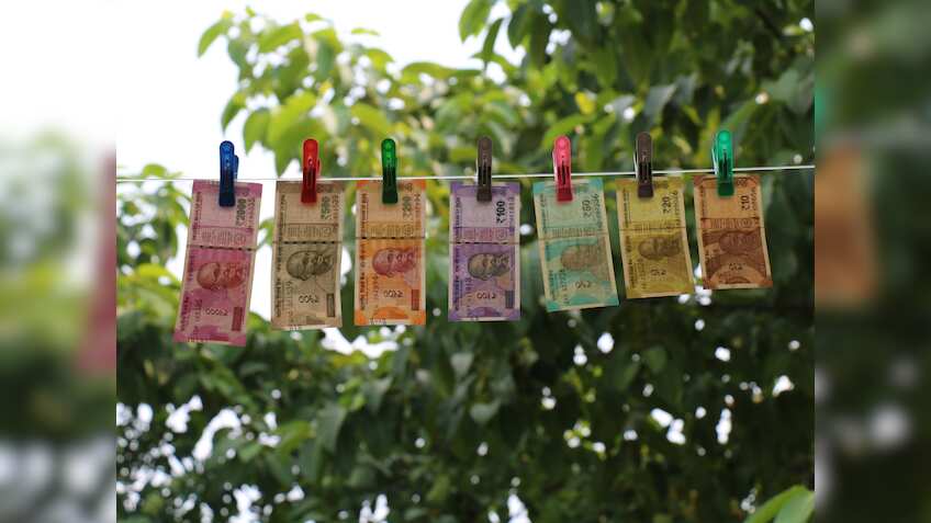 बाजार खुलते ही एक्सपर्ट ने चुना बंपर रिटर्न देने वाला शेयर, नोट कर लें टारगेट; हो सकती है दमदार कमाई