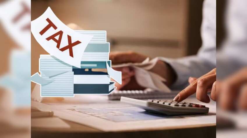 ऑनलाइन भरा तो फायदे में रहेंगे, अवेलेबल हैं ITR-1 ITR-4; जानें ऑनलाइन इनकम टैक्स रिटर्न भरने के क्या फायदे हैं