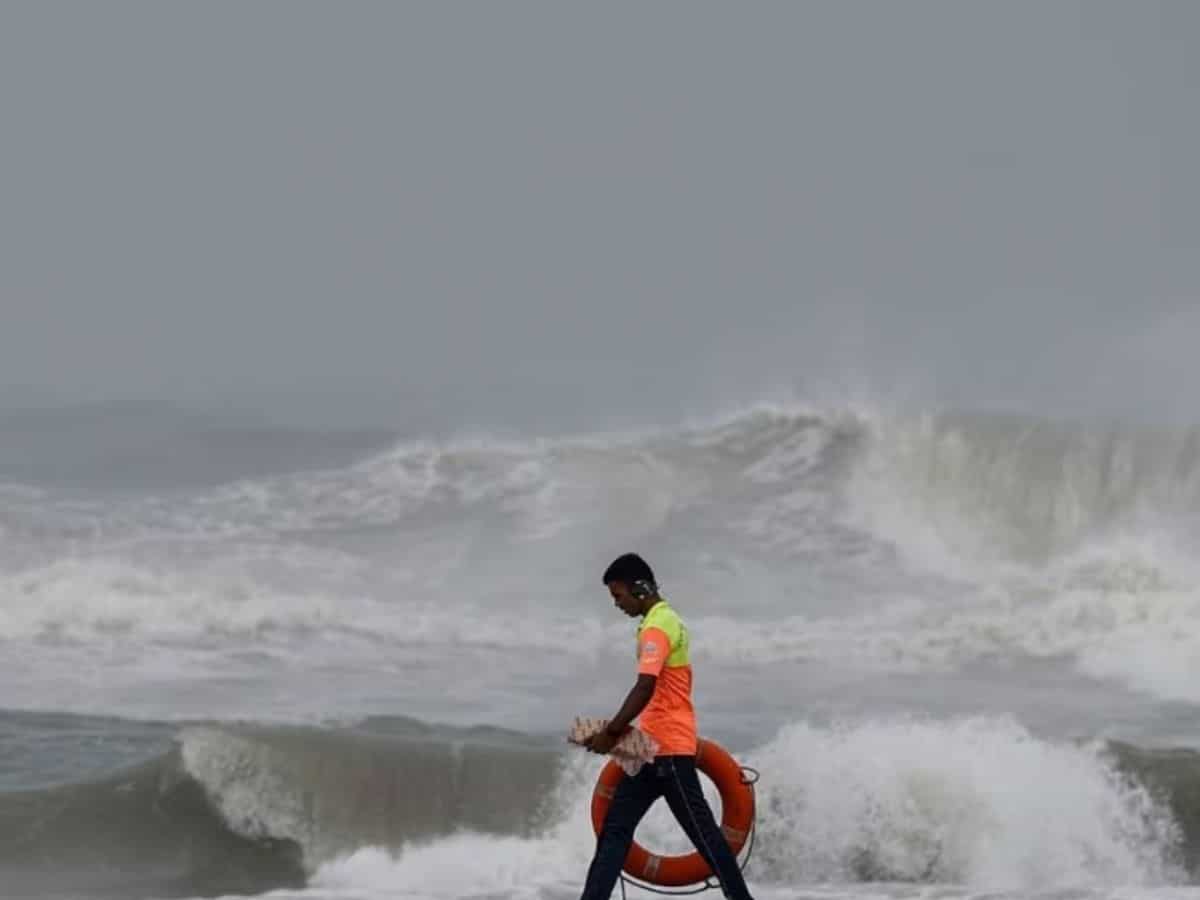 Biparjoy Cyclone: खतरनाक हुआ चक्रवाती तूफान, 15 जून तक गुजरात पहुंचने का अनुमान