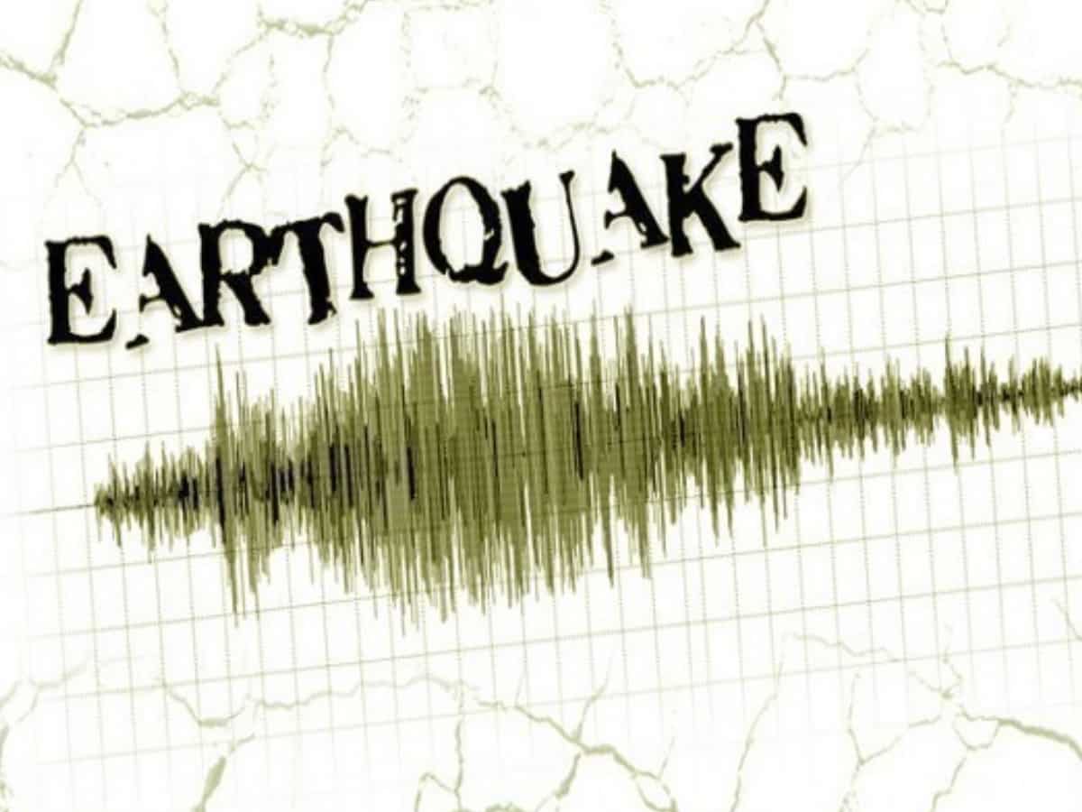 Earthquake in Delhi-NCR: दिल्ली-एनसीआर में महसूस किए गए भूकंप के झटके, रिक्टर स्केल पर ये रही तीव्रता