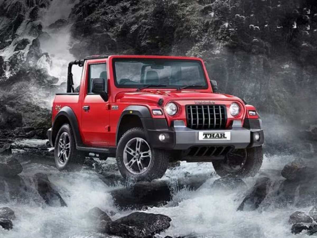 Jimny लॉन्च होते ही महिंद्रा ने खेला बड़ा दांव! Thar पर दिया ऑफर, कस्टमर्स को दे रहा इतना बड़ा कैश डिस्काउंट