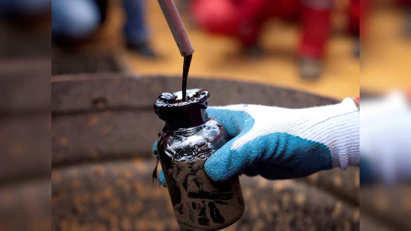 कच्चे तेल की कीमतों में आएगी उछाल या गिरेगा भाव? जानिए क्या हैं ट्रिगर्स और ब्रोकरेज की राय