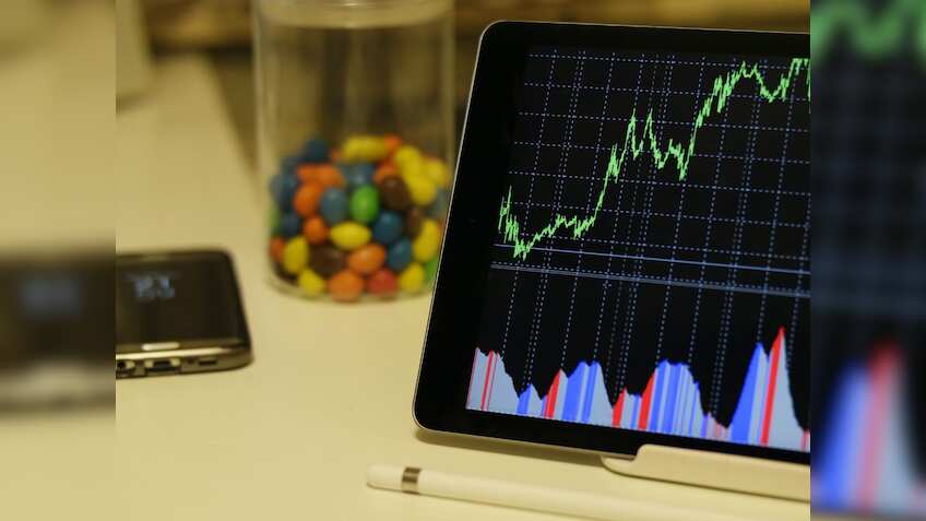 मार्केट गुरु अनिल सिंघवी और ब्रोकरेज के फेवरेट Stock में लगा टॉप गियर, पहुंचा 52-वीक हाई के पास; जानें अगला Target