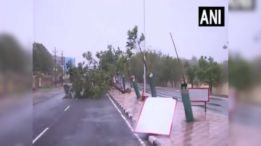 Cyclone Biporjoy: चक्रवाती तूफान को लेकर टला महासंकट, सरकार की साइक्लोन से निपटने की योजना रही कारगार