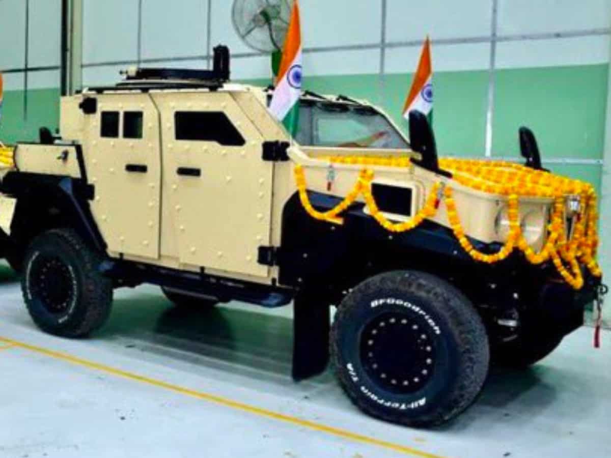 Mahindra ने शुरू की सेना को इस फौलादी कार की डिलिवरी, बम हो या बंदूक नहीं पड़ेगा किसी का असर! जानें ऐसा क्या है