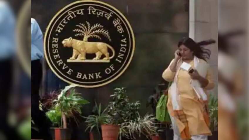 जानबूझकर डिफॉल्ट करने वालों को बैंक के साथ समझौते का रास्ता देने पर हुआ विरोध तो RBI ने जारी किए FAQs, कही ये बात