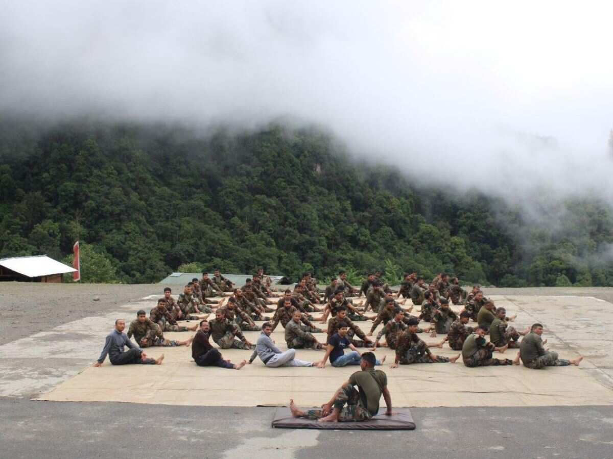 भारतीय सेना की खूबसूरत तस्वीरें आईं सामने