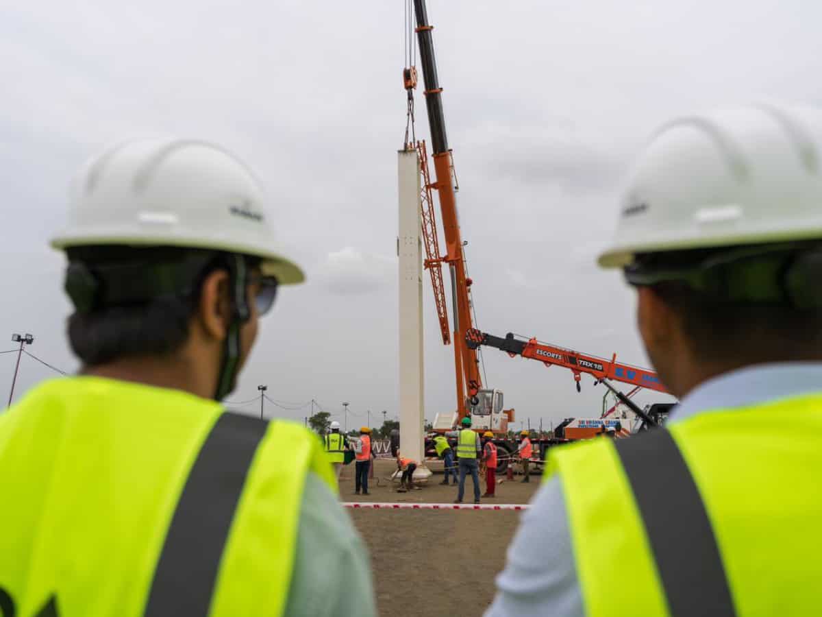 OLA Gigafactory: पहले पिलर ने दिखाई फ्यूचर की झलक, Global Level पर आएगा इलेक्ट्रिक व्हीकल रिवॉल्‍यूशन