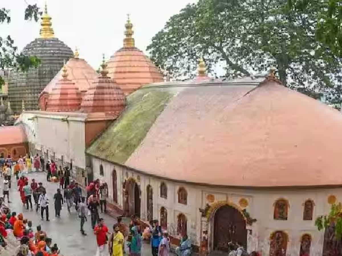 अंबुबाची मेला शुरू होते ही कामाख्या मंदिर में उमड़े श्रद्धालु, जानिए क्‍यों हर साल लगता है ये मेला