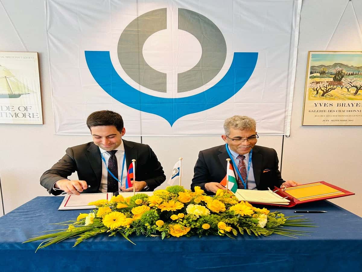 India-UAE के बीच ट्रेड करना होगा आसान, फास्ट कस्टम क्लियरेंस मंजूरी के लिए हुआ समझौता