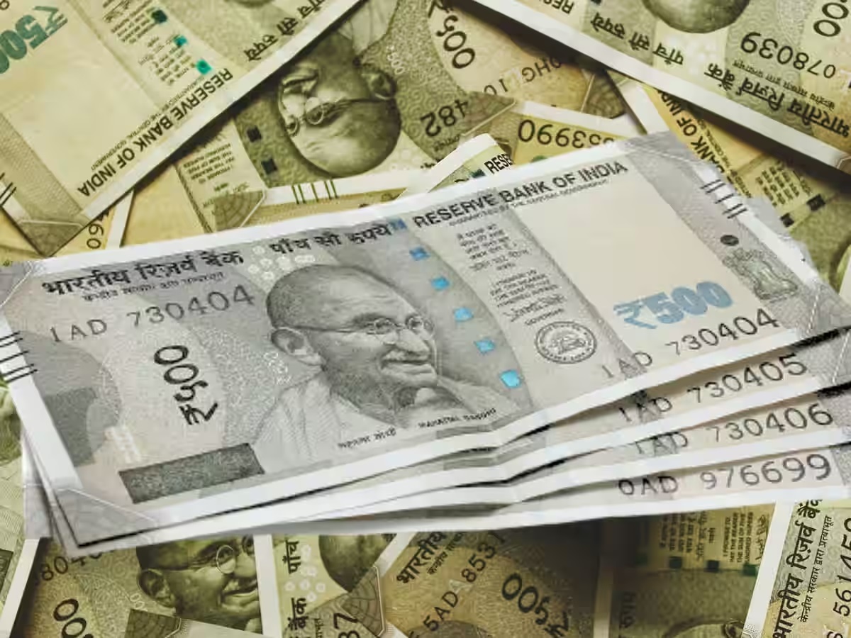 DA Hike News: इस राज्य के सरकारी कर्मचारियों की लगी लॉटरी, 4% बढ़ा महंगाई भत्ता, एक झटके में इतनी बढ़ेगी सैलरी