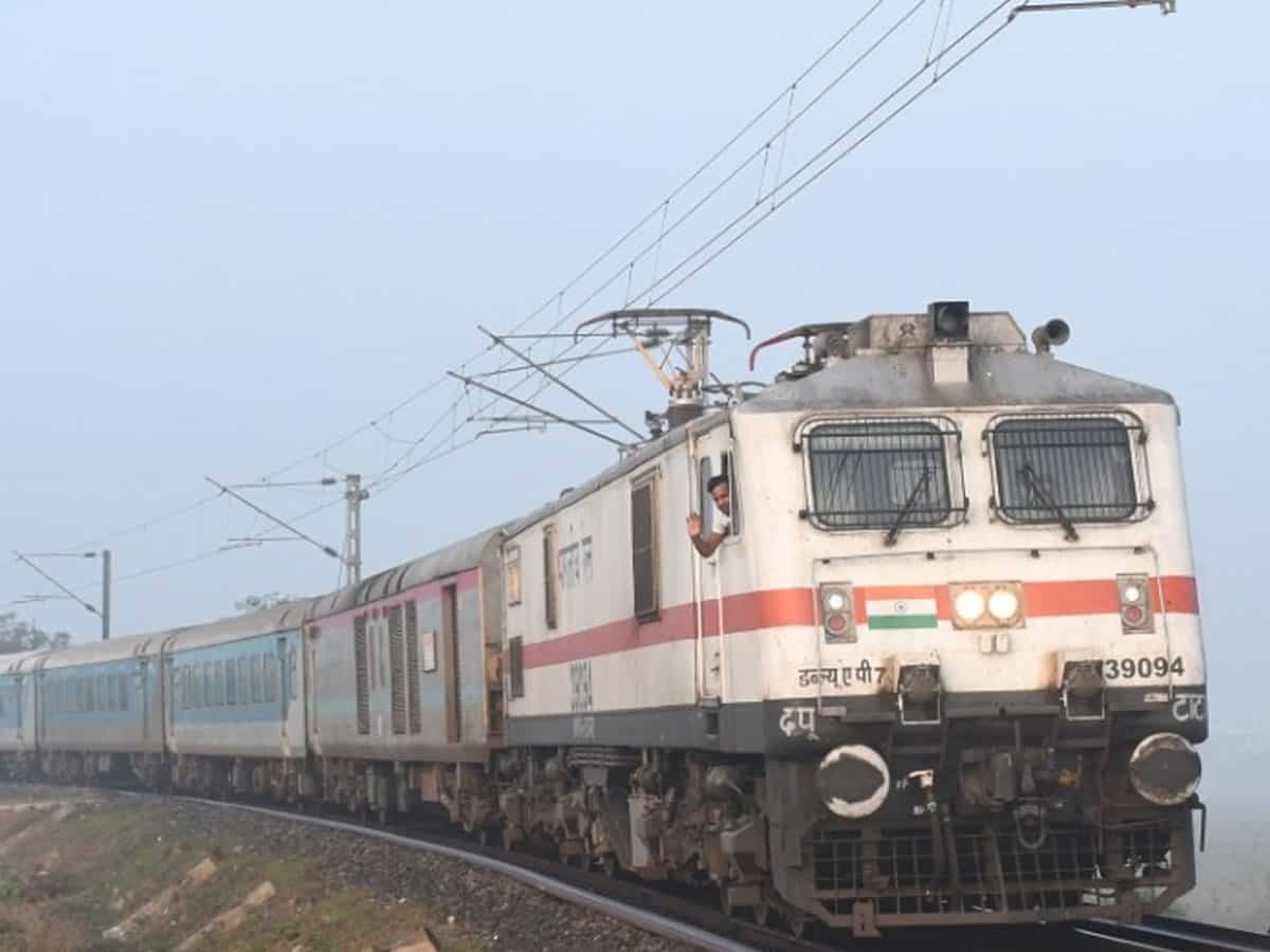 यूपी-बिहार के यात्रियों के लिए खुशखबरी, जुलाई तक चलेगी गोरखपुर-छपरा की ये समर स्पेशल ट्रेनें