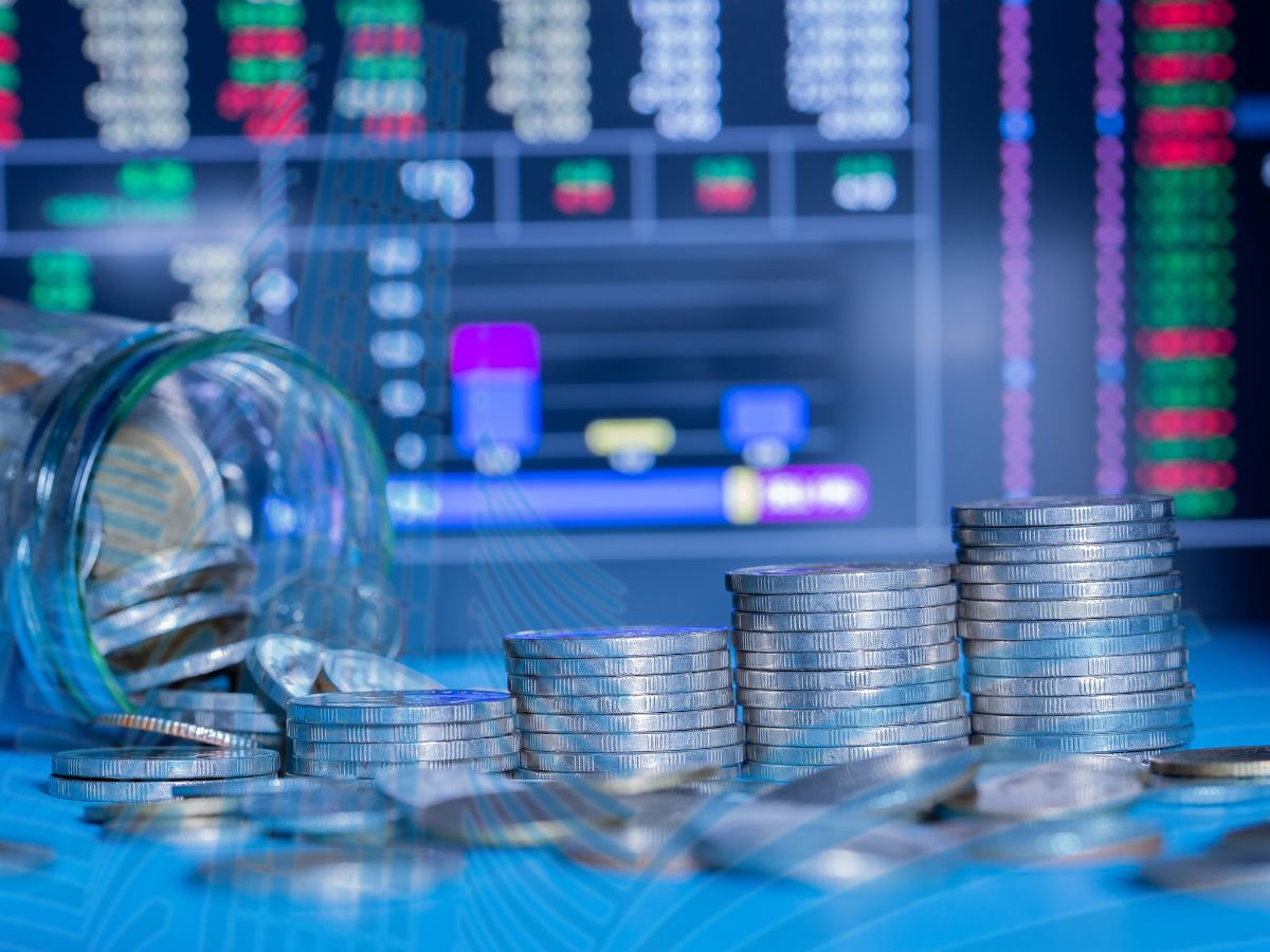 Top 20 Stocks for Today: आज इन 20 स्टॉक्स में बनेगा कमाई का मौका, तैयार कर लें इंट्राडे की लिस्ट