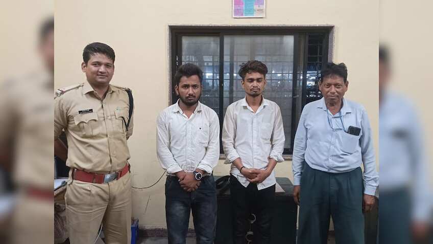 यात्रीगण ध्यान दें- कहीं आपका ट्रेन टिकट कोई फर्जी TTE तो चेक नहीं कर रहा? Indian Railways में सामने आया नया 'खेल'