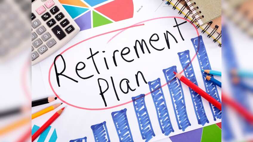 पहली ही नौकरी से Retirement Planning है जरूरी, जानिए कैसे Compounding से पैसे बन जाएंगे कई गुना